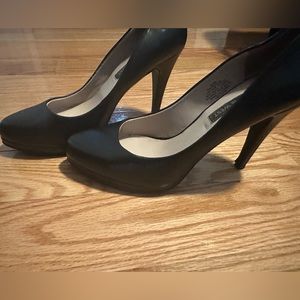 Nine West pumps
